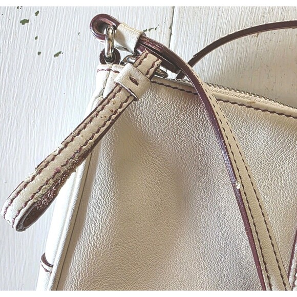 Coach 7578 Slim Demi Zip Shoulder Crossbody Bag Leather Ivory White Logo Lozenge - Picture 10 of 16